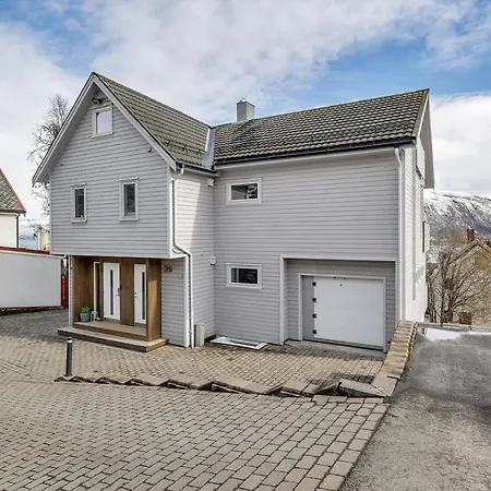 Beautiful Center House Appartement